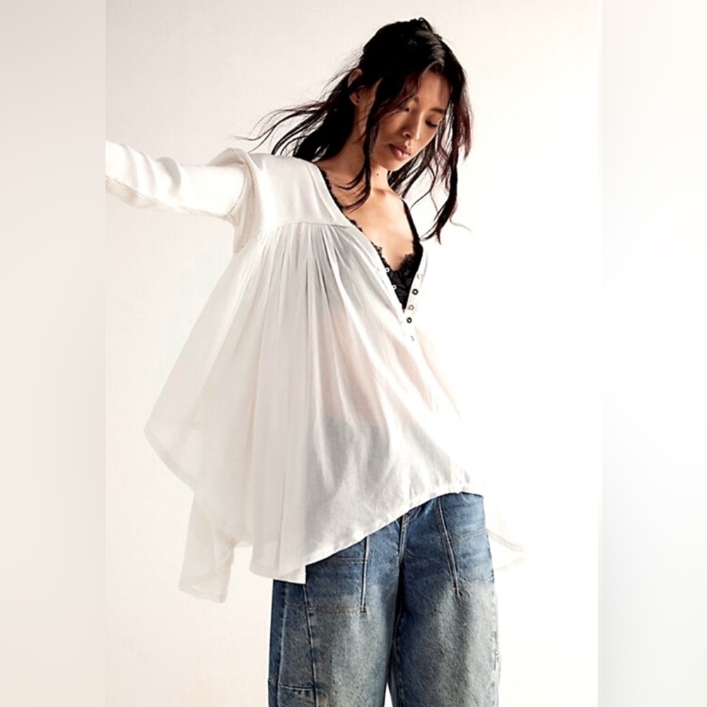 🎀 Free People Lyrical White Tunic